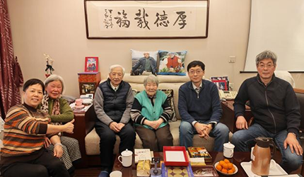 脑智卓越中心党委春节前走访慰问老专家老干部　